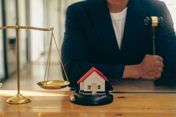 Giải quyết tranh chấp đất đai tại Tòa án